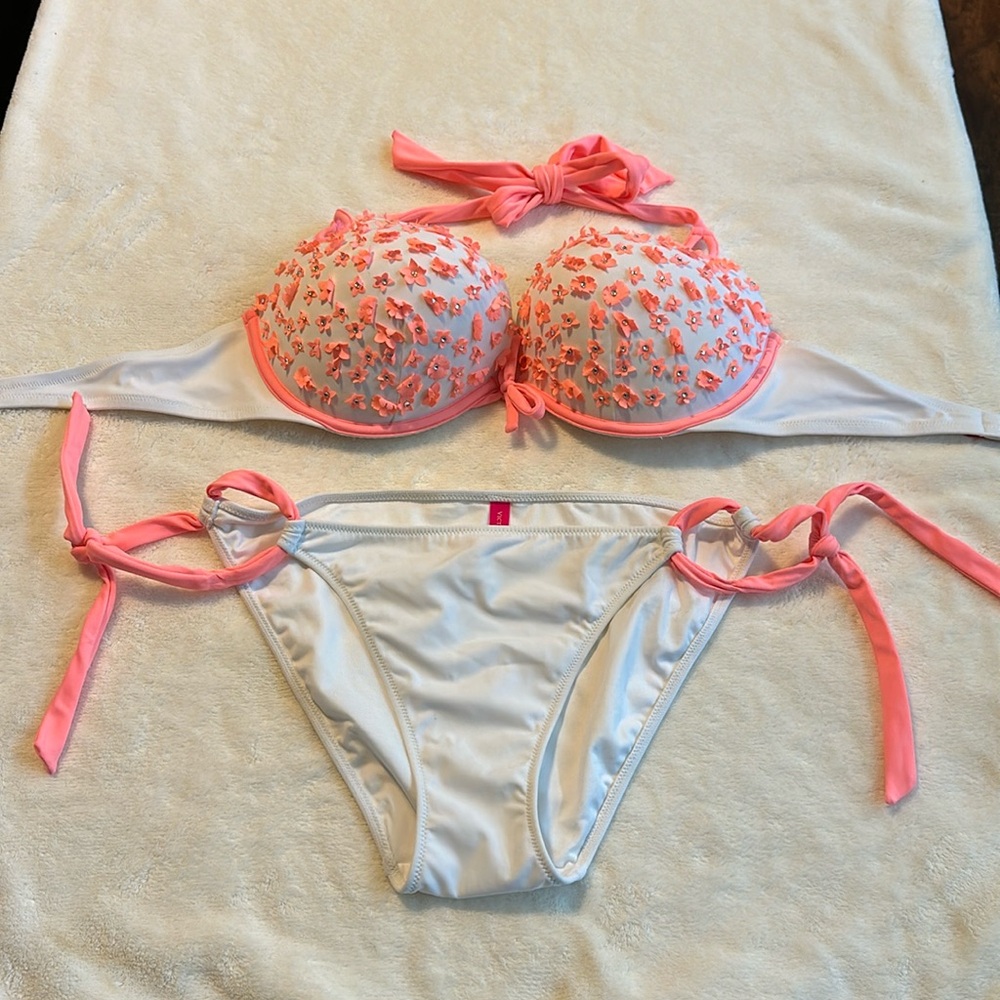 PINK Victorias Secret embellished bikini 36D/L
